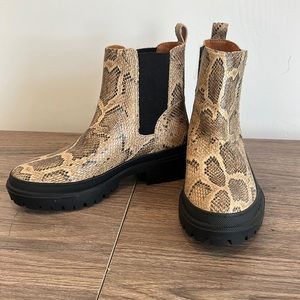 Lucky Brand Emali Chelsea Boot Snake Skin Print NEVER WORN